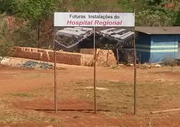 Após mostrar o que seria Hospital São Gotardo, nossa equipe foi até as obras do local