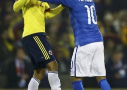 Neymar perde a cabeça e seleção Brasileira é derrotada pela Colômbia