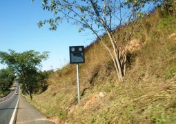BR-354 receberá novos radares no trecho Patos de Minas a São Gotardo