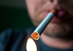 Fumar pode encurtar o pênis. Confira esta e outras curiosidades sobre o órgão masculino