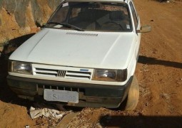Polícia Militar de Carmo do Paranaíba recupera carro roubado em Lagoa Formosa