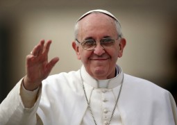Papa pede que divorciados não sejam tratados como excomungados