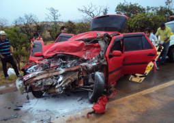 Motorista de São Gotardo fica gravemente ferido após se envolver em acidente na BR-354