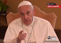 Papa Francisco pede à mãe solteira que “ande de cabeça erguida”