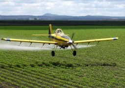 Certificação da aviação agrícola tem crescimento de 50% neste semestre