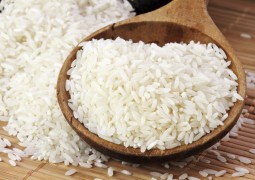 Cientistas descobrem maneira simples de cozinhar o arroz reduzindo as calorias em até 50%
