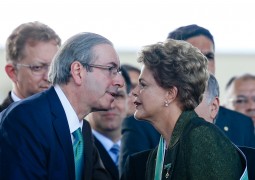 Presidente da Câmara Eduardo Cunha autoriza abrir processo de impeachment contra Dilma Rousseff
