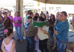 Setor Municipal de Cultura agita mamães em Feira Cultural em comemoração ao Dia das Mães em São Gotardo