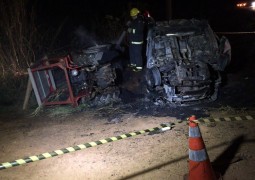 Motorista morre carbonizado em grave acidente na BR-354