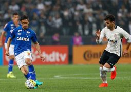 Cruzeiro perde ida para Corinthians, mas gol no Itaquerão mantém time vivo na Copa do Brasil