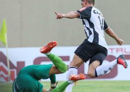 Com ‘herói improvável’, Atlético goleia o Tombense e mantém 100% no Mineiro