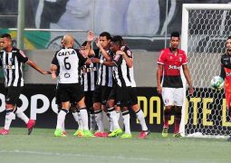 Atlético domina e vence os reservas do Joinville em partida da Primeira Liga