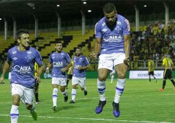 Cruzeiro joga bem, cumpre missão e vai à 2ª fase da Copa do Brasil