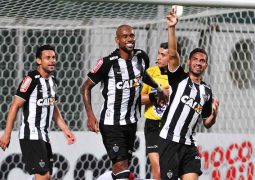 Atlético goleia o Tupi no Independência e reassume a ponta do Campeonato Mineiro