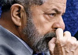 Moro condena Lula a 9 anos e 6 meses de prisão por caso tríplex