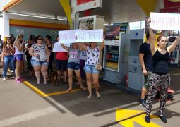 Manifestantes cobram volta de cadelinha “xodó” em Patos de Minas, que estaria hoje em São Gotardo