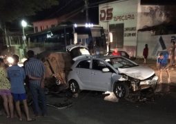 Motorista provoca grave acidente em São Gotardo e por muita sorte ninguém se fere gravemente