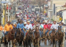 23ª Edição da Cavalgada da FENACEN 2019 é realizada em São Gotardo