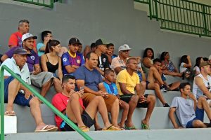 Torcida compareceu ao estádio (Foto: SG AGORA)