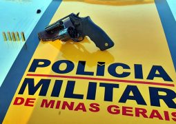 OPERAÇÃO ROTA SEGURA: PMR apreende arma na LMG-764 em Matutina-MG