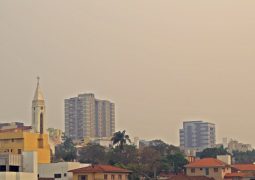 Queimada em área rural provoca “nuvem de fumaça” em São Gotardo