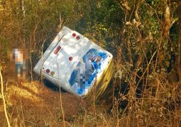 ATUALIZADA: Mulher morre em tombamento de ônibus em estrada vicinal entre os municípios de São Gotardo e Matutina