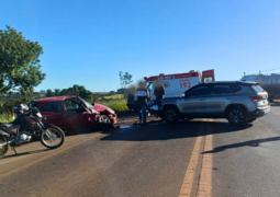 Grave acidente deixa duas pessoas feridas na MG-235, em São Gotardo-MG