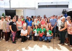 Sicredi promove tarde especial com aposentados em São Gotardo e evento é marcado por aprendizado, integração e alegria