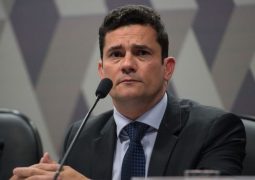 Moro defende Bolsonaro e pede investigação da PGR no caso Marielle