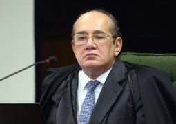 Sem citar nomes, Gilmar Mendes critica fala de Eduardo Bolsonaro sobre AI-5