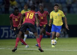 Mundial sub-17: Brasil vence Angola e garante liderança do grupo A